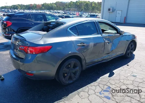 2014 Acura Ilx 2.0L z USA, uszkodzony, nr VIN 19VDE1F31EE006892